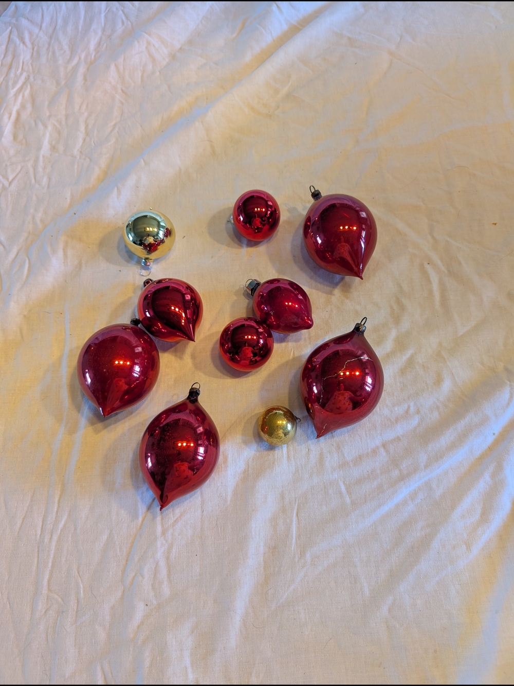 2/30$ Vintage Mercury Red and Gold Teardrop & Round Holiday Ornaments - Vintage